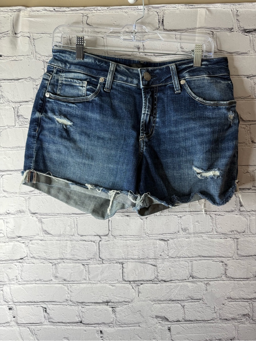 Silver jeans the Suki shirt size 29